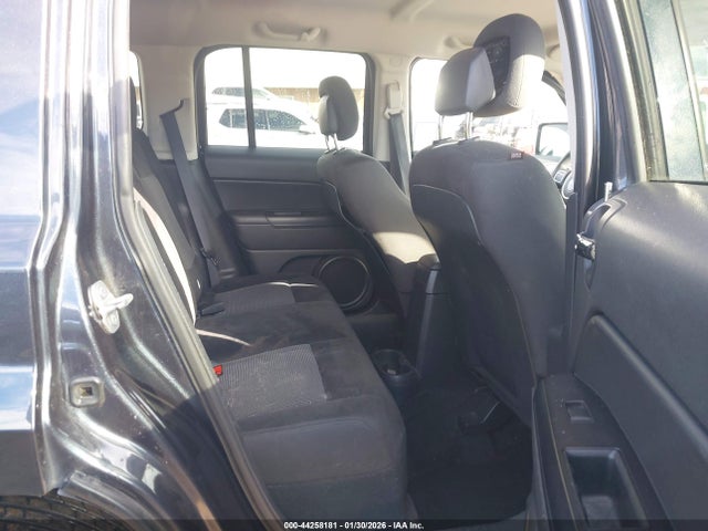 Продажа на аукционе авто 2015 Jeep Patriot Altitude Edition, vin: 1C4NJPBA5FD305531, номер лота: 44258181
