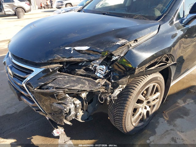 JTJYARBZ8F2008163 Lexus NX 200T