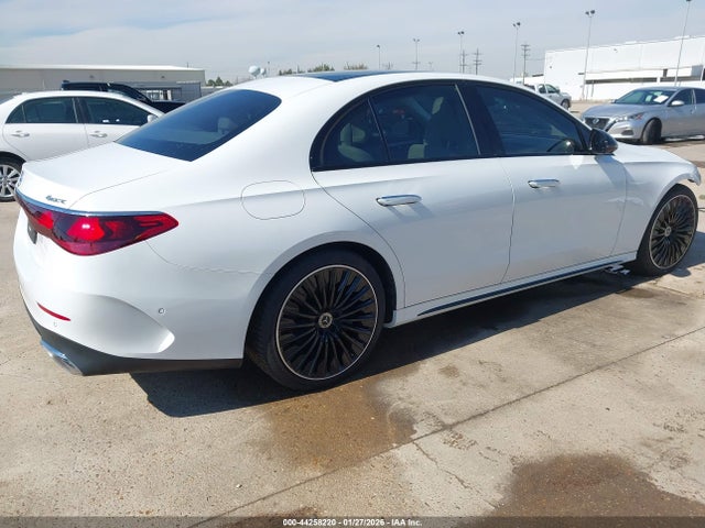 2024 MERCEDES-BENZ E 350 W1KLF4HB0RA010999 Photo 3