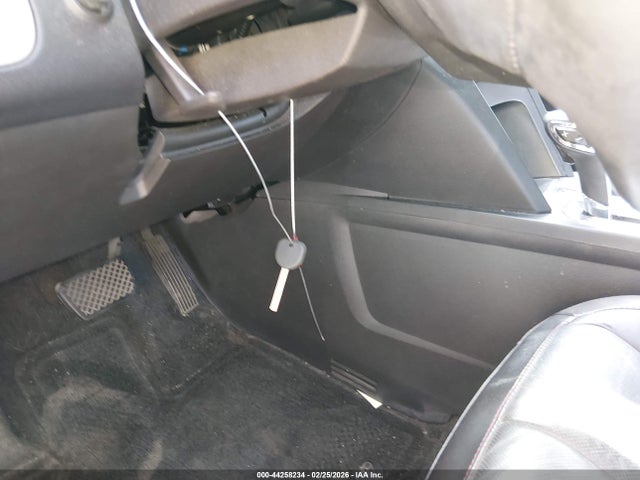 1GNALCEKXFZ121234 Chevrolet Equinox 2lt