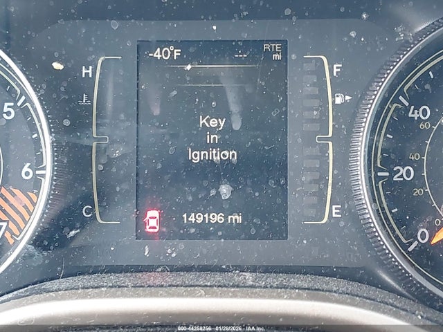 1C4PJMABXFW570208 Jeep Cherokee Sport