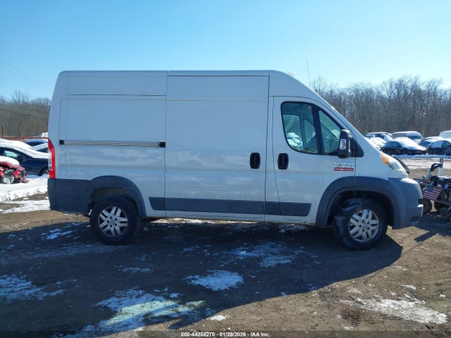 Продаж на аукціоні авто 2015 Ram Promaster 1500, vin: 3C6TRVBG7FE504577, номер лоту: 44258270