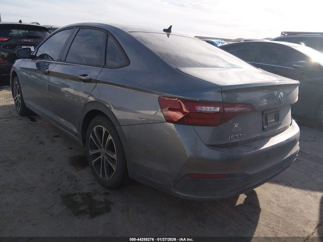 2024 VOLKSWAGEN JETTA 3VWAM7BU6RM012131 Photo 2