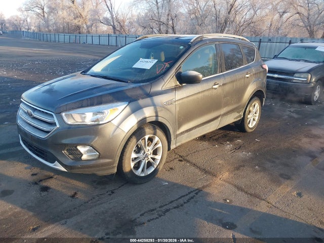 Ford ESCAPE SE 2018 1FMCU9GD4JUD07787 Image 2