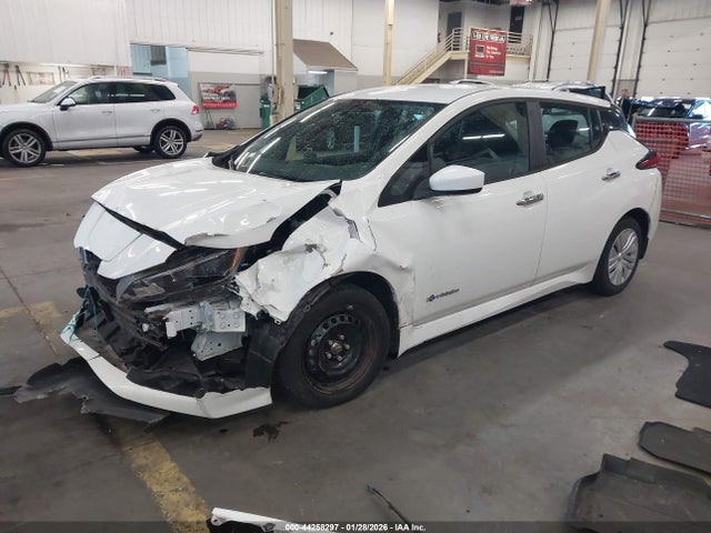 1N4AZ1CP7JC313514 Nissan LEAF S