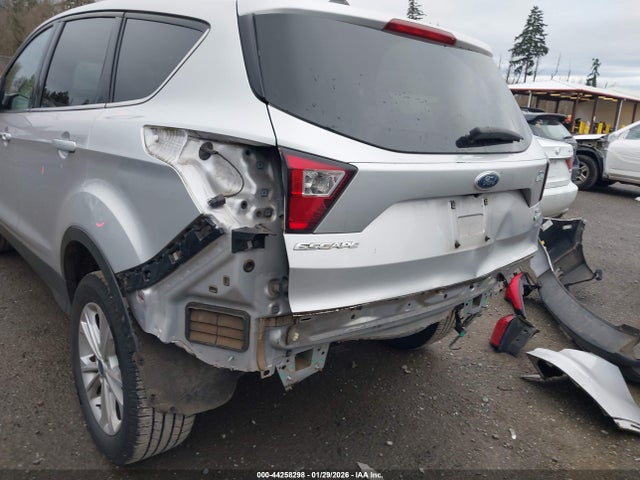 1FMCU9GD7KUA07632 Ford ESCAPE SE