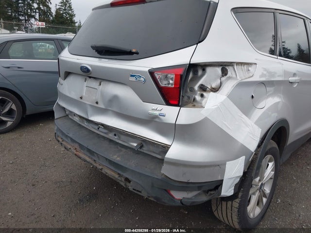 1FMCU9GD7KUA07632 Ford ESCAPE SE