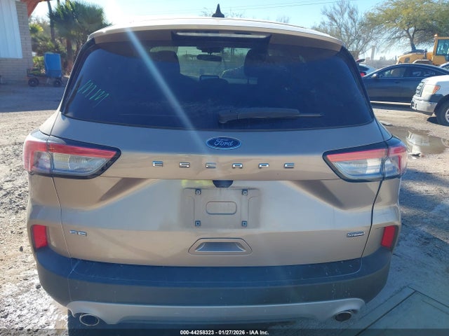 1FMCU0BZ5LUC06002 Ford Escape Se Sport Hybrid