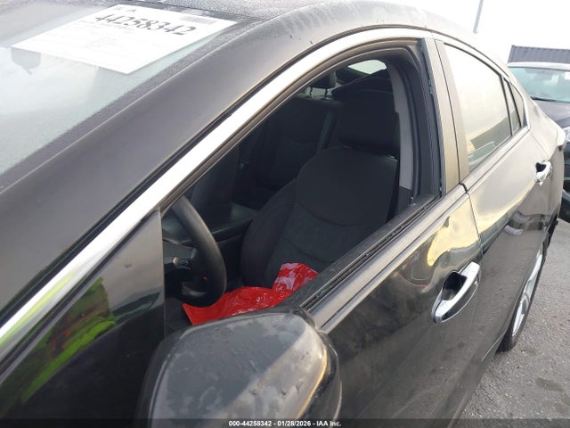 Chevrolet VOLT LT 2018 1G1RC6S54JU117402 Image 20