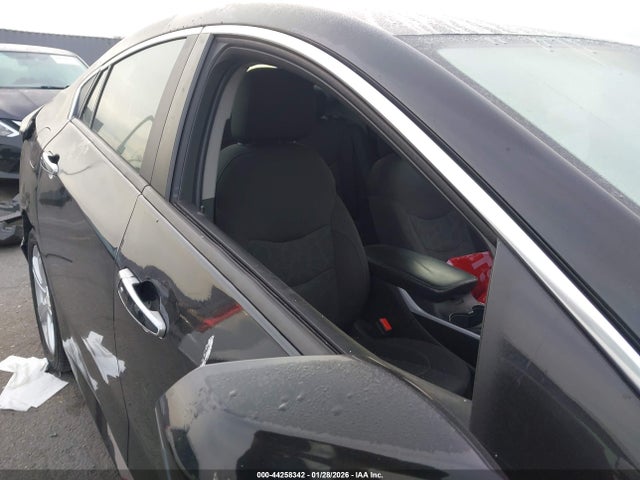 Chevrolet VOLT LT 2018 1G1RC6S54JU117402 Image 21