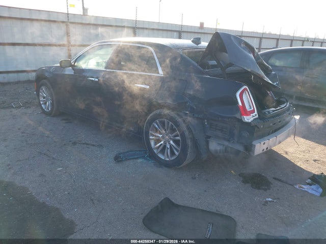 2016 CHRYSLER 300C 2C3CCAEG5GH147733 Photo 2