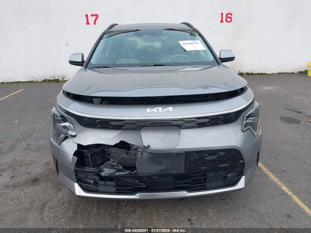KIA Niro Ev Wave 2023 KNDCT3L18P5021170 Image 12