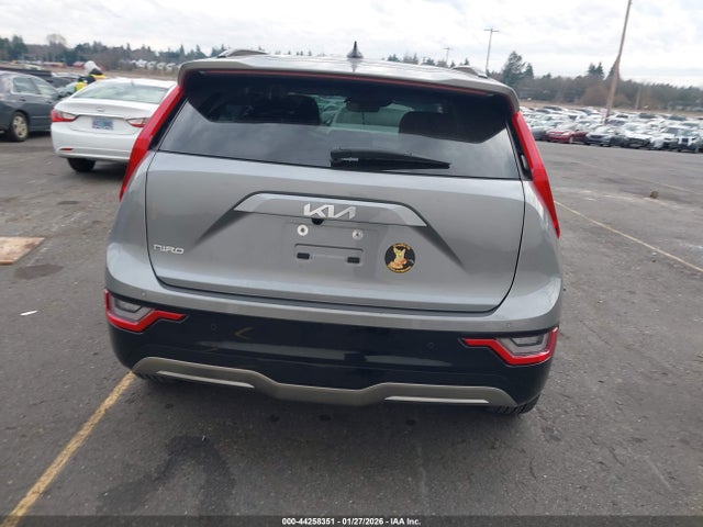 KIA Niro Ev Wave 2023 KNDCT3L18P5021170 Image 16