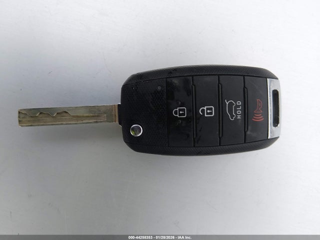 5XYPGDA39LG679825 KIA Sorento 2.4l Lx