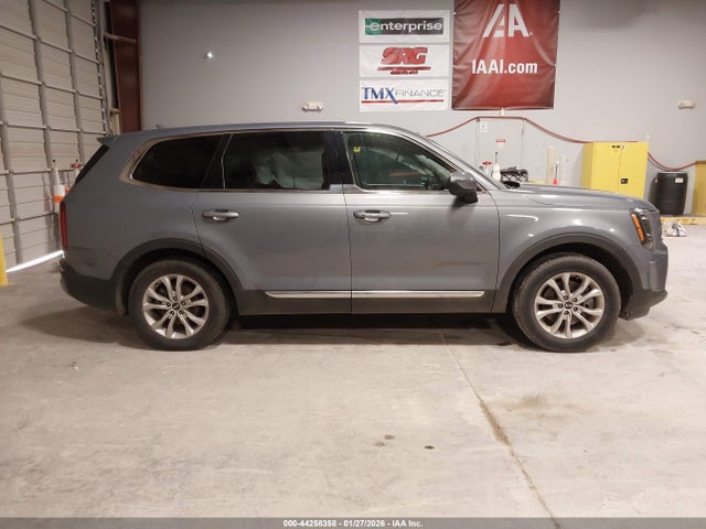 5XYP24HC9LG056242 KIA Telluride Lx