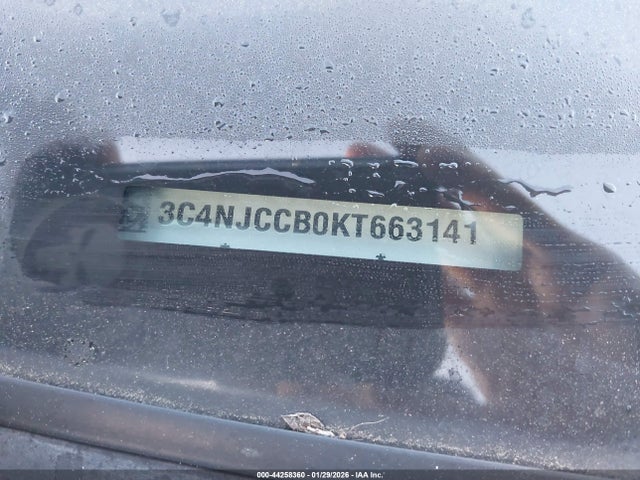 44258360 :رقم المزاد ، 3C4NJCCB0KT663141 vin ، 2019 Jeep Compass Limited Fwd مزاد بيع