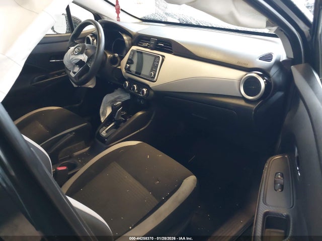 3N1CN8EV7ML890560 Nissan VERSA SV