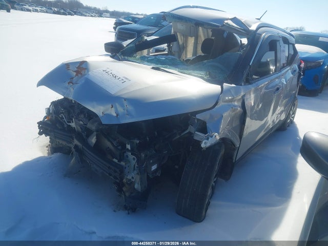 Продажа на аукционе авто 2020 Nissan Kicks Sr Xtronic Cvt, vin: 3N1CP5DV5LL486682, номер лота: 44258371