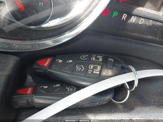 2014 CHRYSLER TOWN & COUNTRY 2C4RC1CG3ER171271 Photo 10