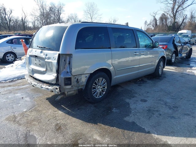 2014 CHRYSLER TOWN & COUNTRY 2C4RC1CG3ER171271 Photo 3