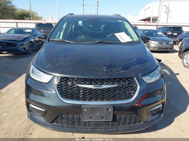 Chrysler Pacifica Touring L 2022 2C4RC1BG1NR182335 Image 13