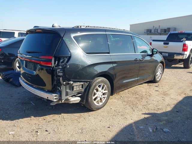 Chrysler Pacifica Touring L 2022 2C4RC1BG1NR182335 Image 4