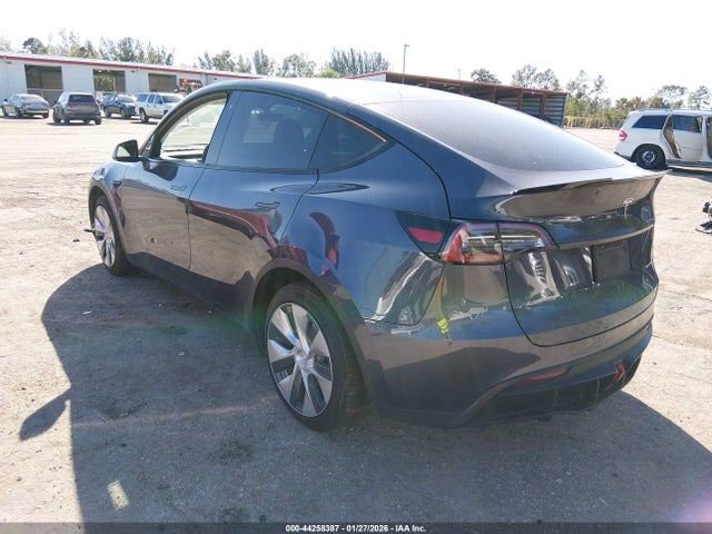 2020 TESLA MODEL Y 5YJYGDEE2LF014546 Photo 2