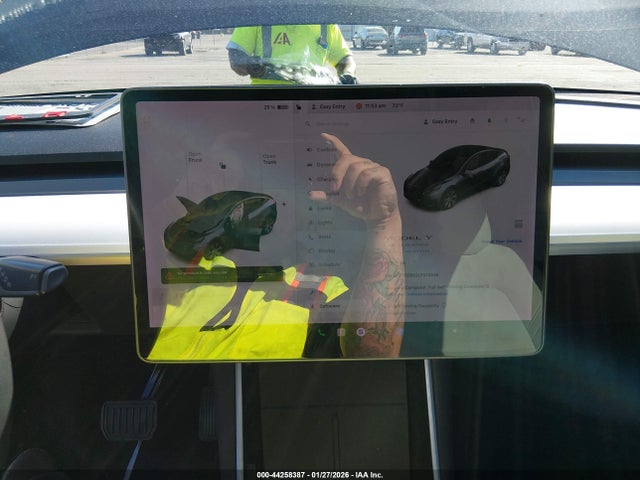 2020 TESLA MODEL Y 5YJYGDEE2LF014546 Photo 6