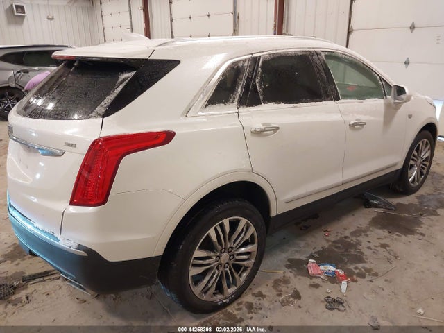 2018 CADILLAC XT5 1GYKNFRS1JZ212902 Photo 3