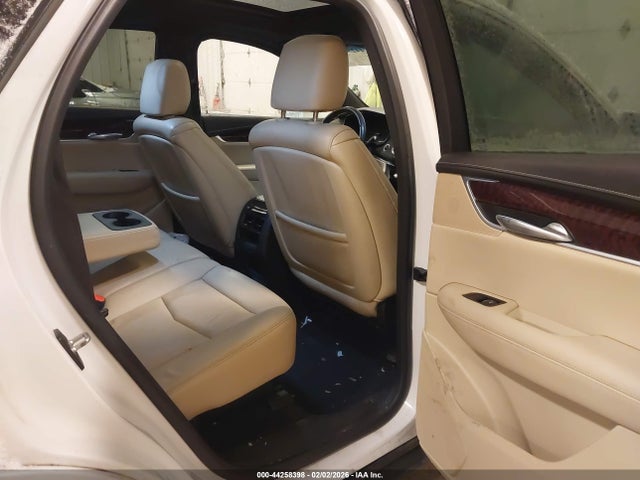 2018 CADILLAC XT5 1GYKNFRS1JZ212902 Photo 7