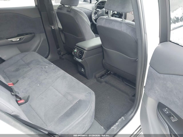 2023 LEXUS RZ 450E JTJAAAAB9PA011930 Photo 7