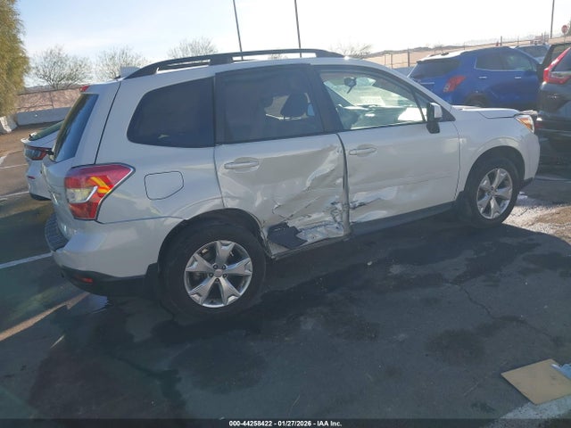 Subaru Forester 2.5i Premium 2016 JF2SJADC7GH416043 Image 4