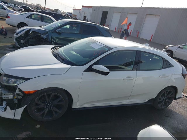 SHHFK7H4XJU239318 Honda Civic Sport