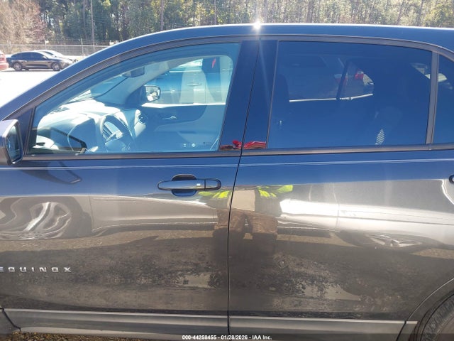 Chevrolet EQUINOX LS 2019 2GNAXHEV7K6100939 Image 14