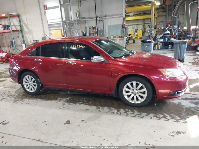 Chrysler 200 Limited 2014 1C3CCBCG1EN151923 Image 13