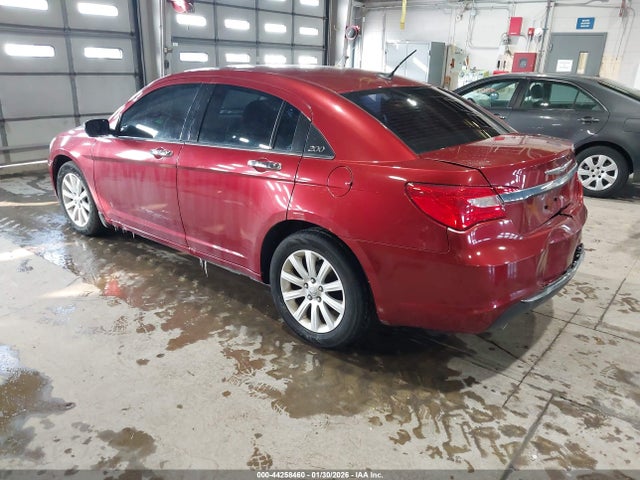 2014 CHRYSLER 200 1C3CCBCG1EN151923 Photo 2