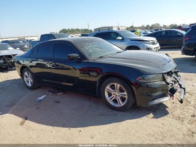 44258476 :رقم المزاد ، 2C3CDXBG9NH145047 vin ، 2022 Dodge Charger Sxt مزاد بيع