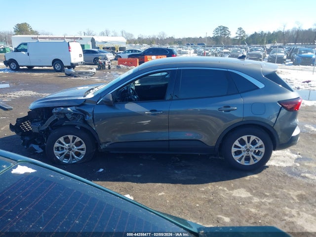 1FMCU0GN5PUA25266 Ford Escape Active