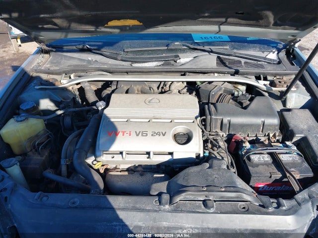 2002 LEXUS ES 300 JTHBF30G125002737 Photo 9