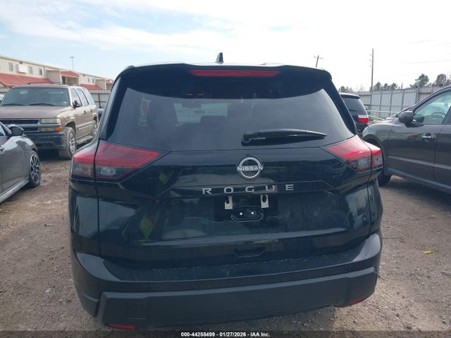5N1BT3BA5TC758826 Nissan ROGUE SV