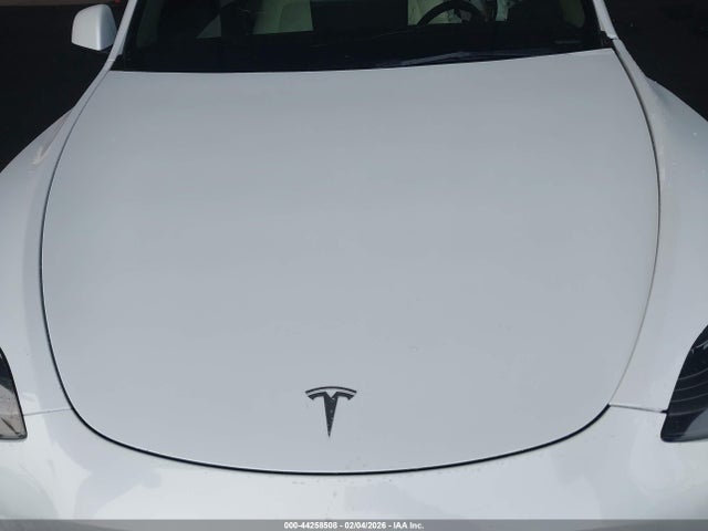 7SAYGDEF2NF350714 Tesla Model Y Performance Dual Motor All-wheel Drive