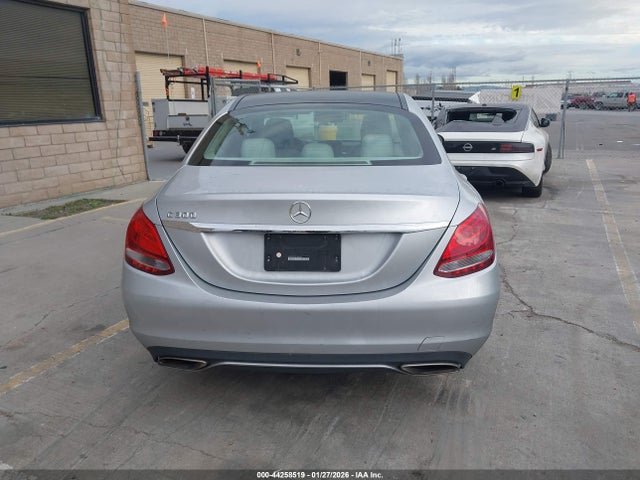 55SWF4JB1GU102269 Mercedes-Benz C 300