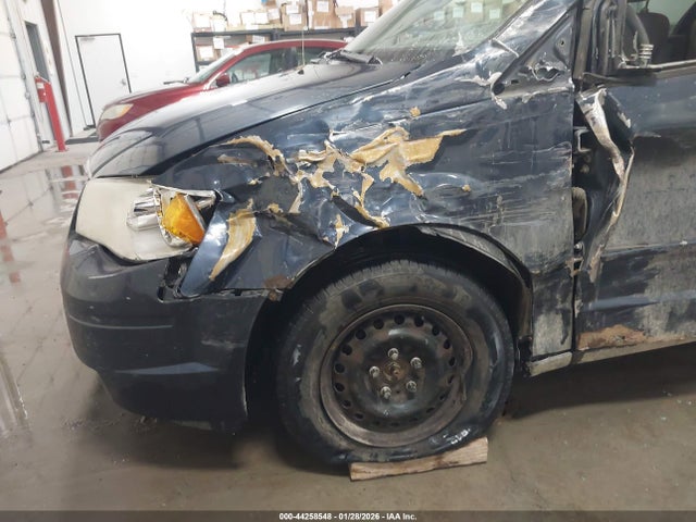 Aukcja sprzedaży 2008 Chrysler Town & Country Lx, vin: 2A8HR44H18R671042, numer aukcji: 44258548