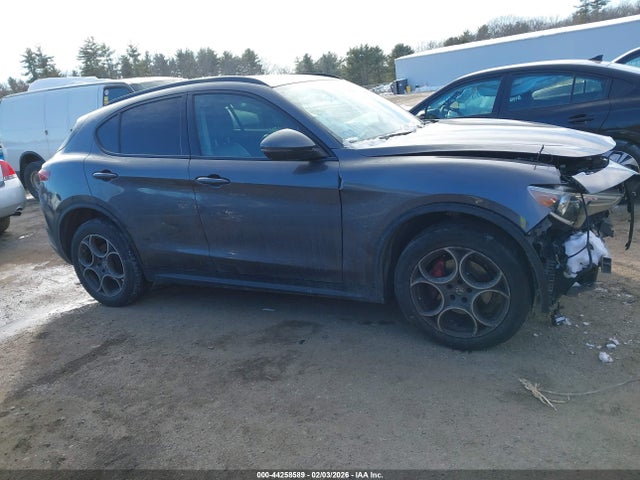 ZASFAKPNXJ7B59015 Alfa Romeo Stelvio Sport Awd