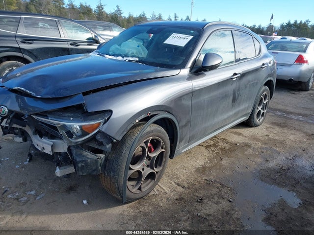 ZASFAKPNXJ7B59015 Alfa Romeo Stelvio Sport Awd
