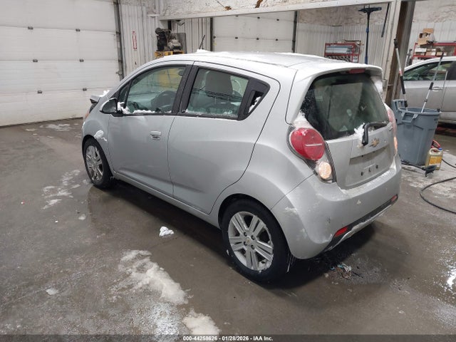 Chevrolet Spark 1lt Cvt 2015 KL8CD6S92FC742660 Image 3
