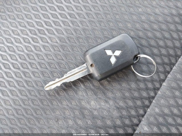 2020 MITSUBISHI OUTLANDER JA4AD2A38LZ037482 Photo 10