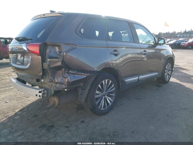 2020 MITSUBISHI OUTLANDER JA4AD2A38LZ037482 Photo 3