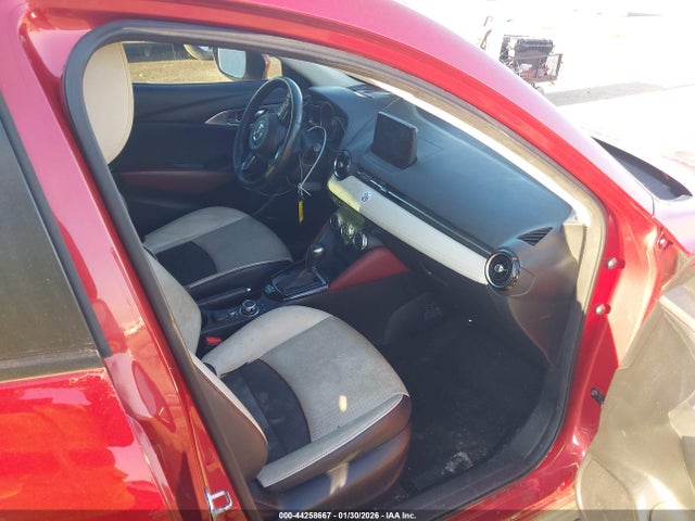 2018 MAZDA CX-3 JM1DKDD70J0316459 Photo 4