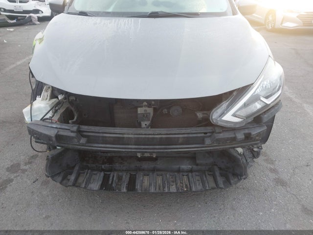 3N1AB7AP9HY294831 Nissan SENTRA SV